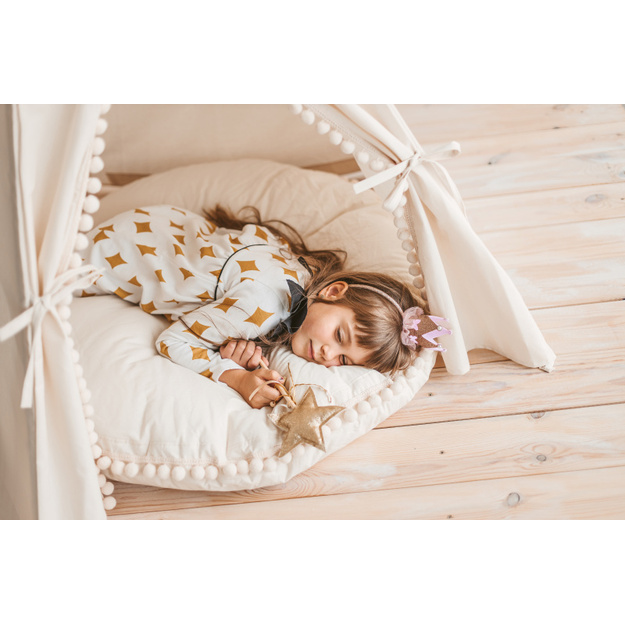 MINI CAMP grindų pagalvė | pieno POMPOM