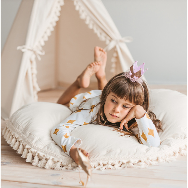 MINI CAMP grindų pagalvė | pieno TASSELS